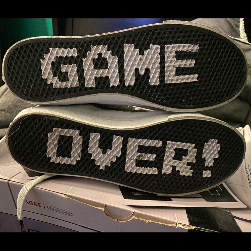 VANS game over sneakers 👟